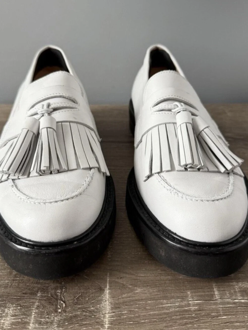 Stuart Weitzman White Leather Tassel Fringe Loafers with Black Lug Sole - Picture 2 of 3